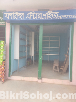 3 টা দোকানের তাড়িয়ে বিক্রি হবে